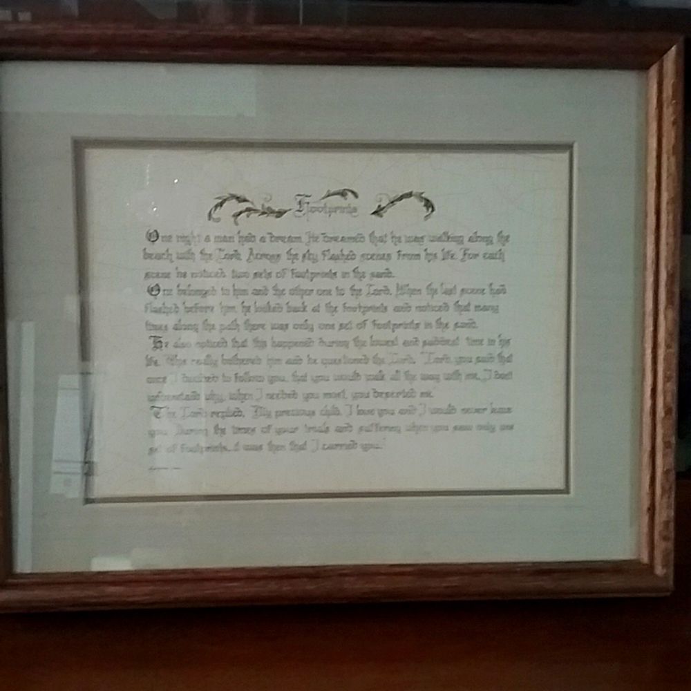 Footprints Framed Wording Signage